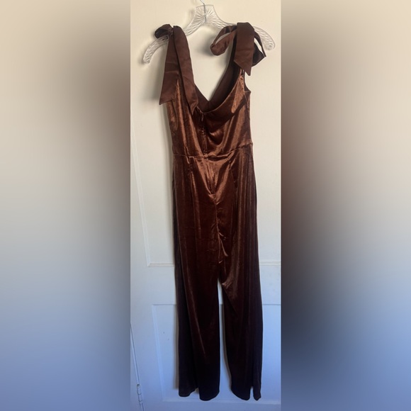 Francescas Velvet Jumpsuit NWT - Picture 4 of 7